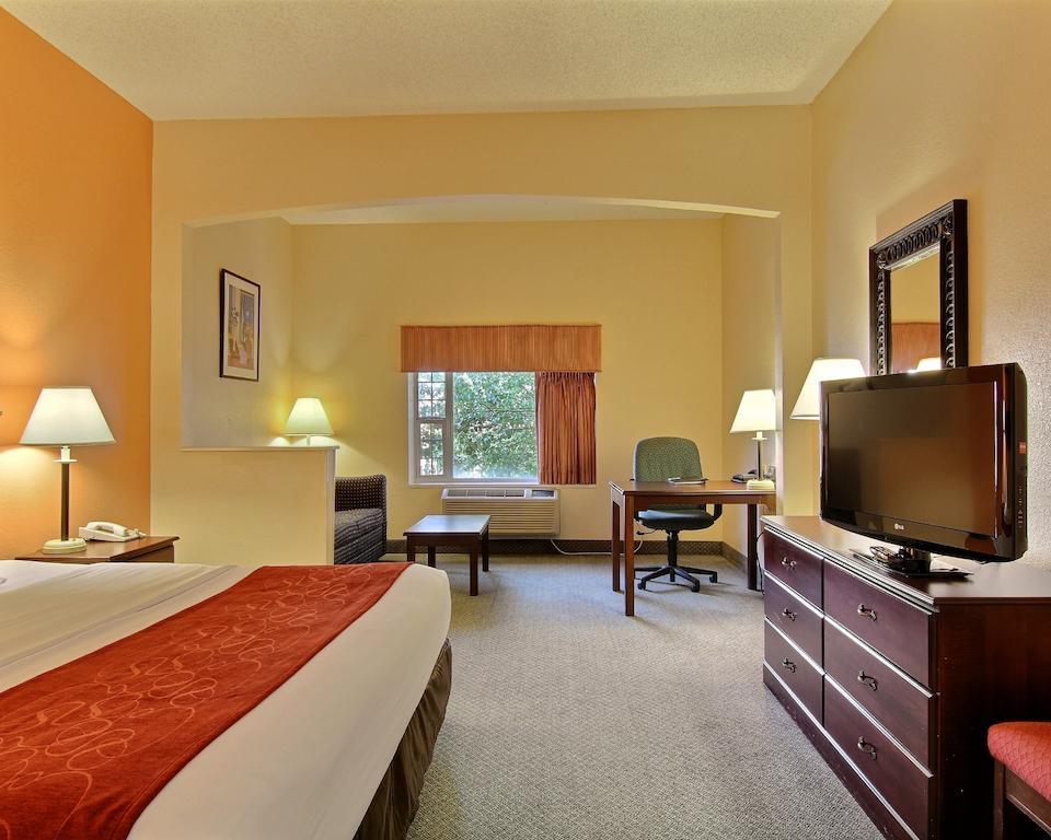 Comfort Suites Airport Jacksonville Exterior foto