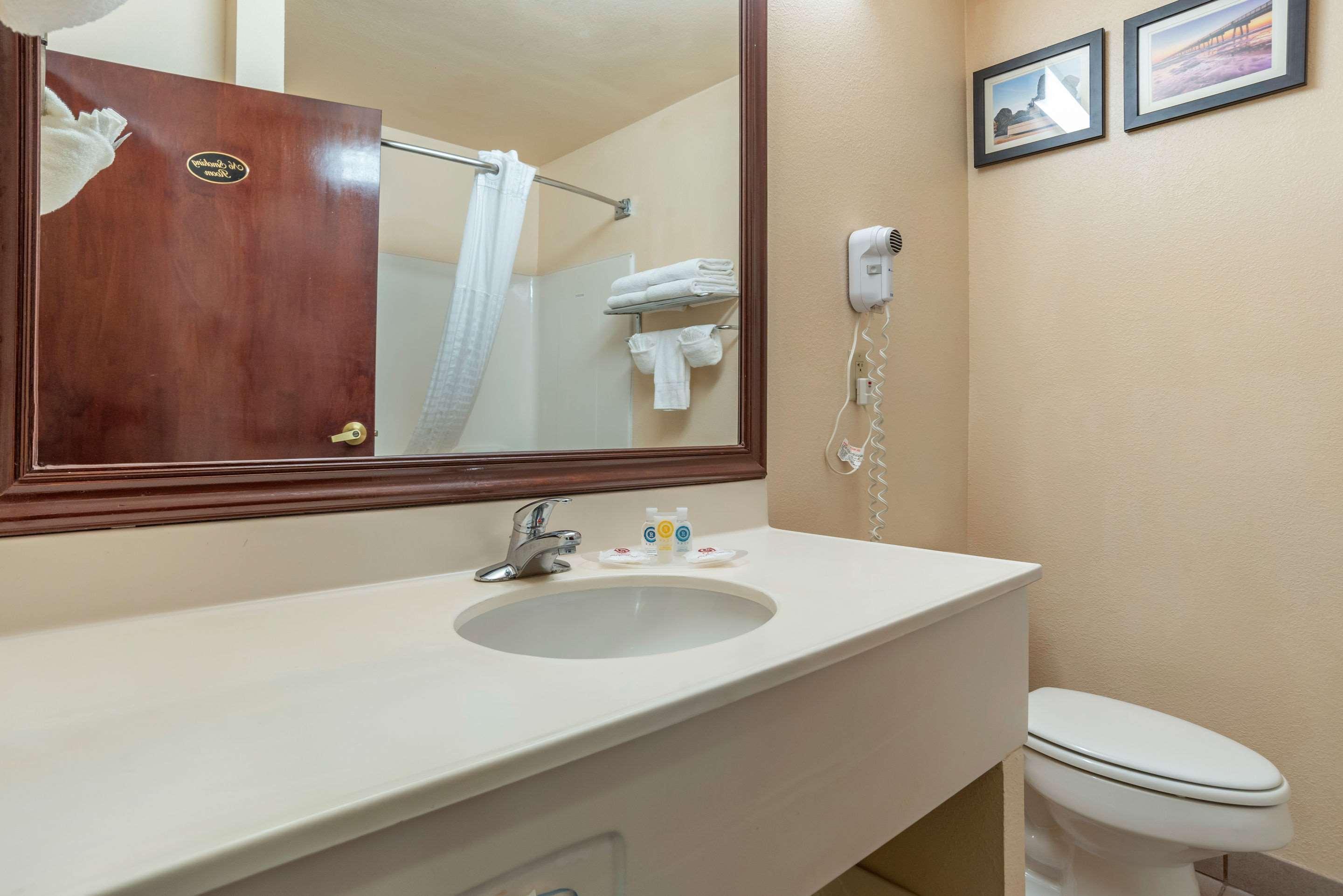 Comfort Suites Airport Jacksonville Exterior foto
